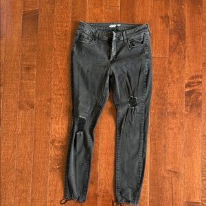 Women's Black Distressed Jeans